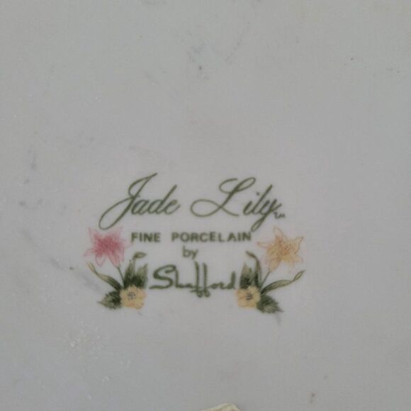 Vintage Jade Lily by Shafford Fine Porcelain Tart Quiche Dish - Picture 8 of 8